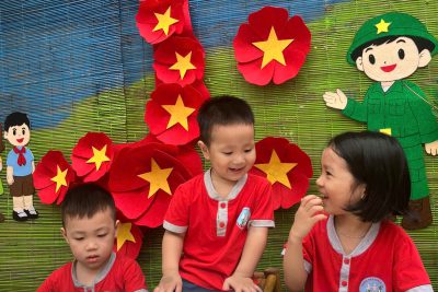 “Việc đọc rất quan trọng. Nếu bạn biết cách đọc, cả thế giới sẽ mở ra trước mắt bạn.” Barack Obama