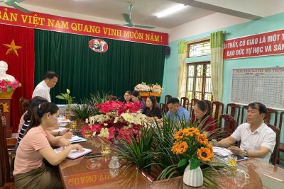 Ban VH-XH HĐND Phường Thiên Trường giám sát chuyên đề vệ sinh an toàn thực phẩm bếp ăn bán trú tại trường Mầm non Lộc Hạ